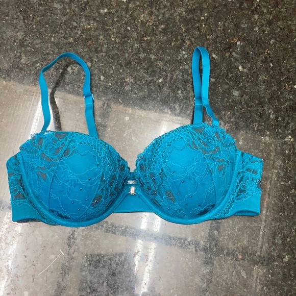 La SENZA Other - Beyond Sexy La Senza size 38 B bra